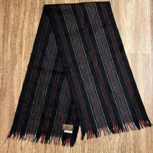 Eleven Sixty Six Collection 100% Lambwool Scarf
